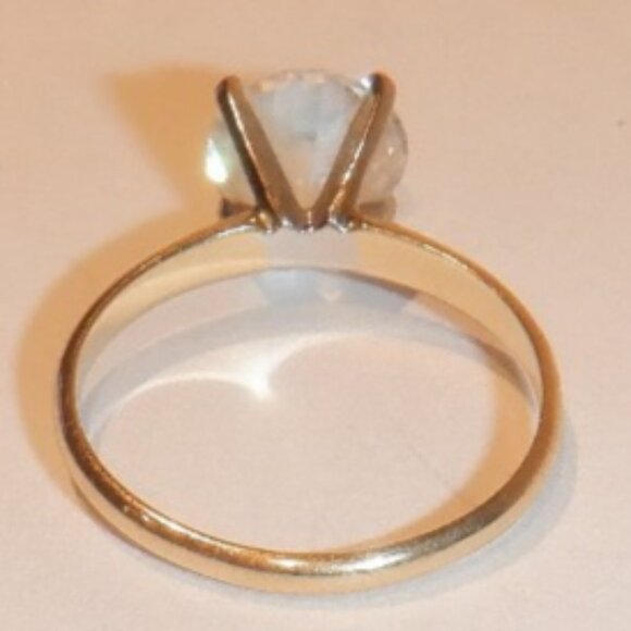 Blue Nile Vintage Engagement Ring 2.45 g 14K Solid Gold w 2 carat faux diamond C - Picture 7 of 7